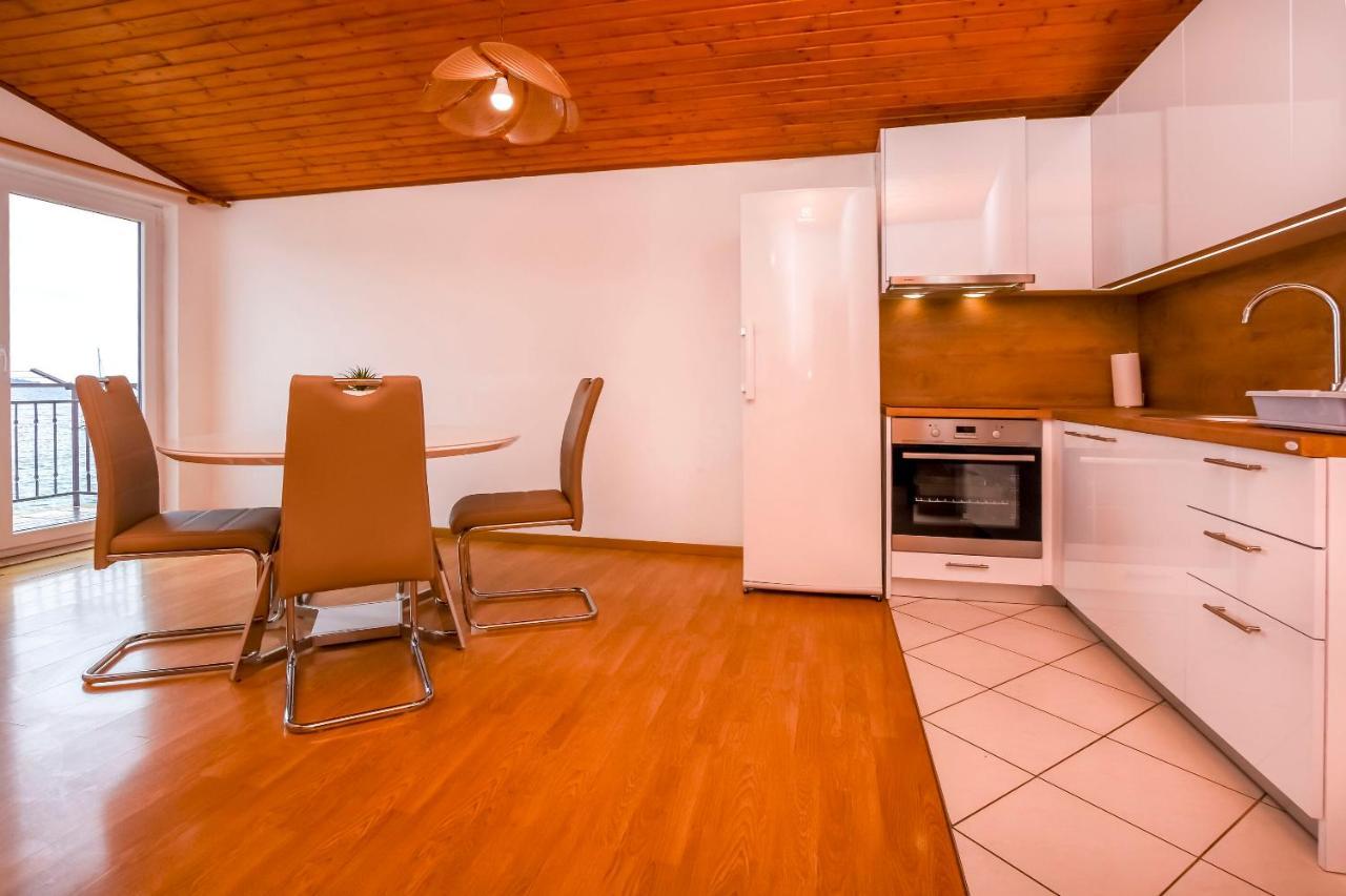 Apartment Mira Primosten Phòng bức ảnh